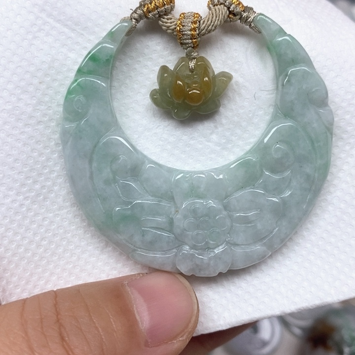 翡翠未镶嵌颈饰天然缅甸翡翠18号
