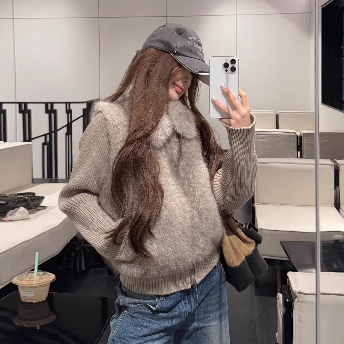 人造皮草 2025冬季新款年轻时尚环保皮草外套女短款小个子针织袖