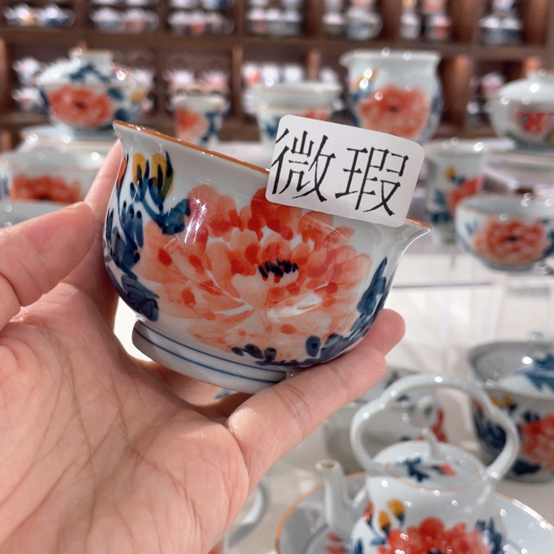 釉下手绘茶具微瑕