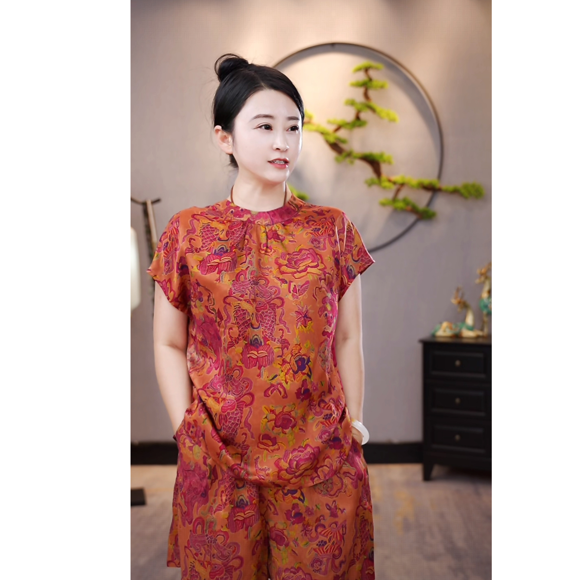 【千奈莉 粉锦鲤】 湖丝花萝前后穿舒适百搭短袖T恤上衣YJ251