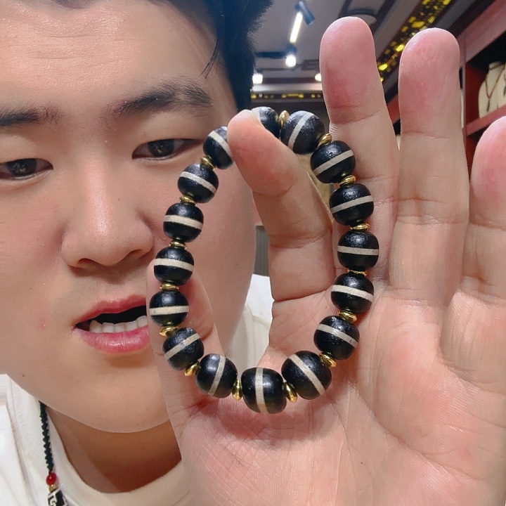 未镶嵌玛瑙/玉髓珠宝奇石