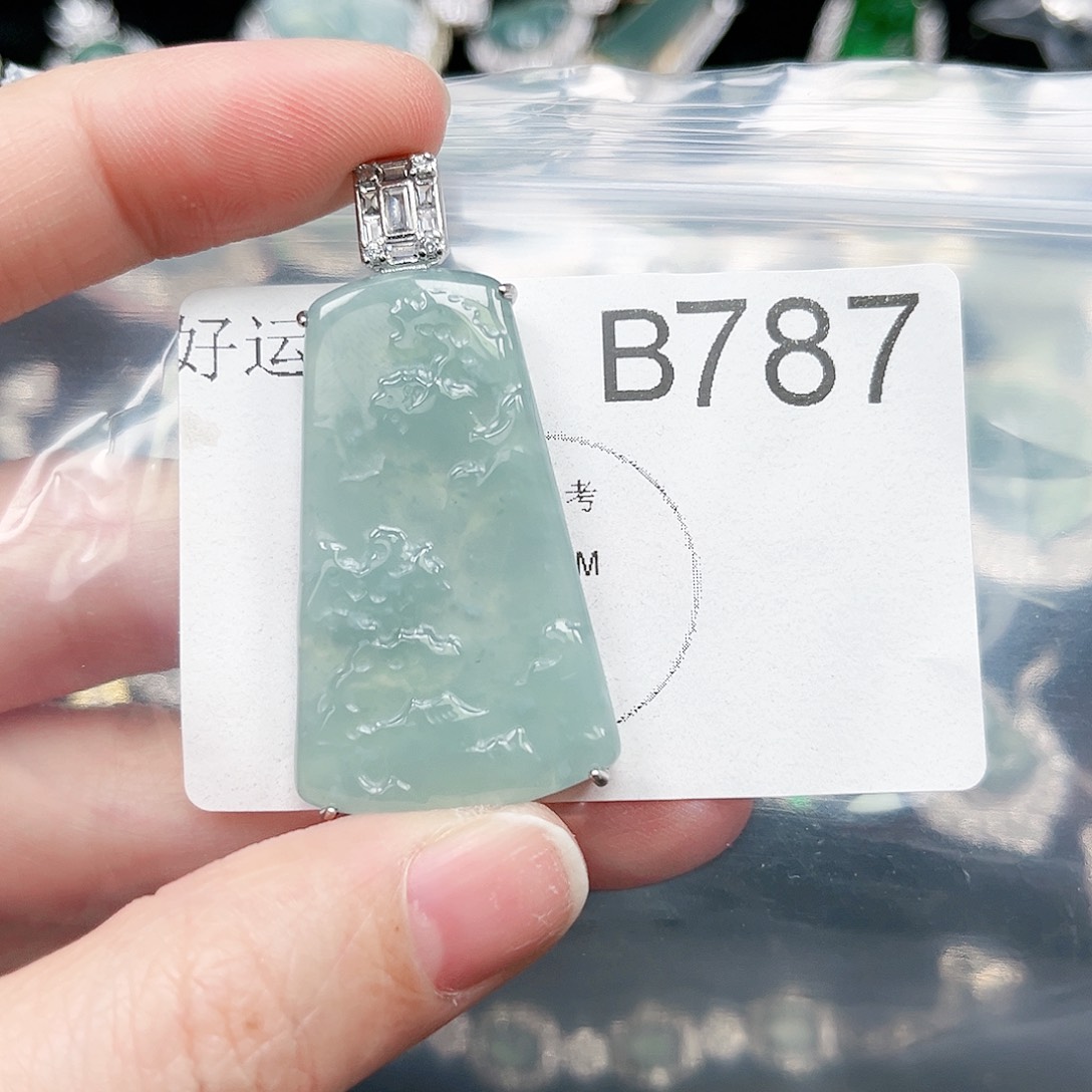 翡翠颈饰未镶嵌翡翠787