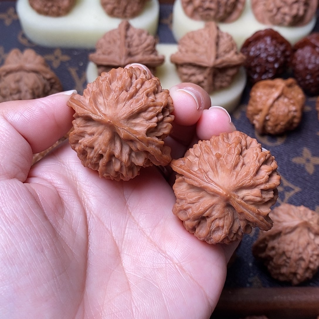 桃核吊坠全品骨赛龙39.5尺