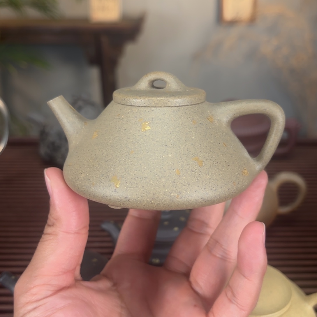 紫砂茶壶子冶石瓢150毫升