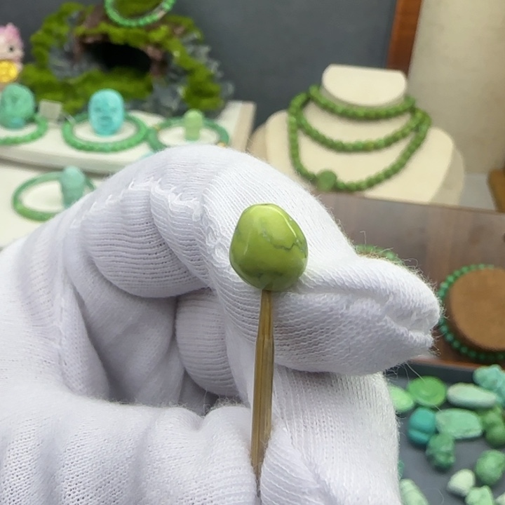 绿松石绿松石菜籽黄F未镶嵌