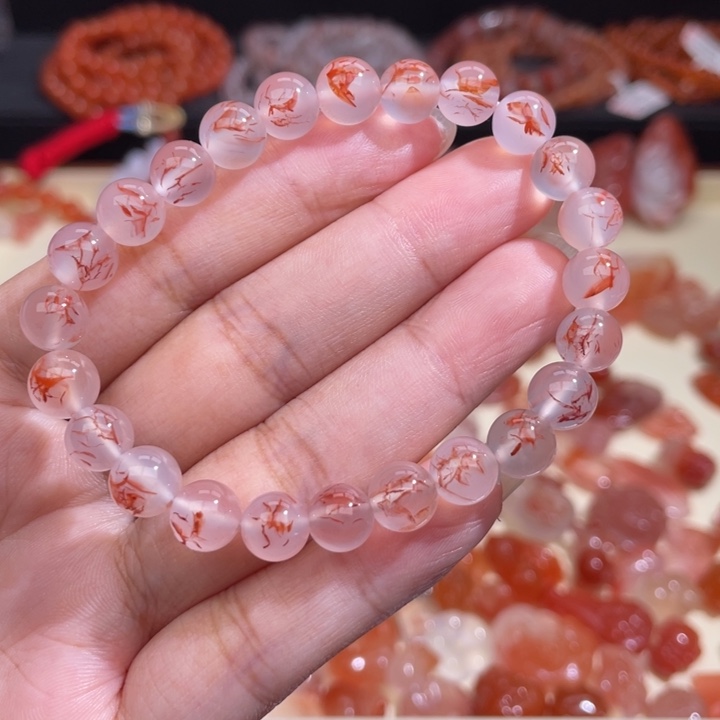 南红玛瑙冰飘单圈7.4m+未镶嵌571