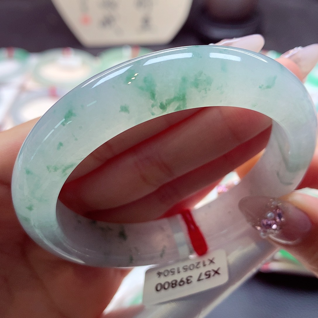 翡翠手镯未镶嵌6翡翠手镯99