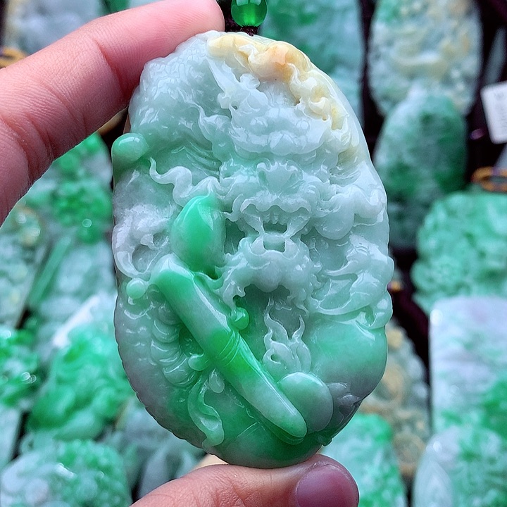 翡翠吊坠(不含链)未镶嵌