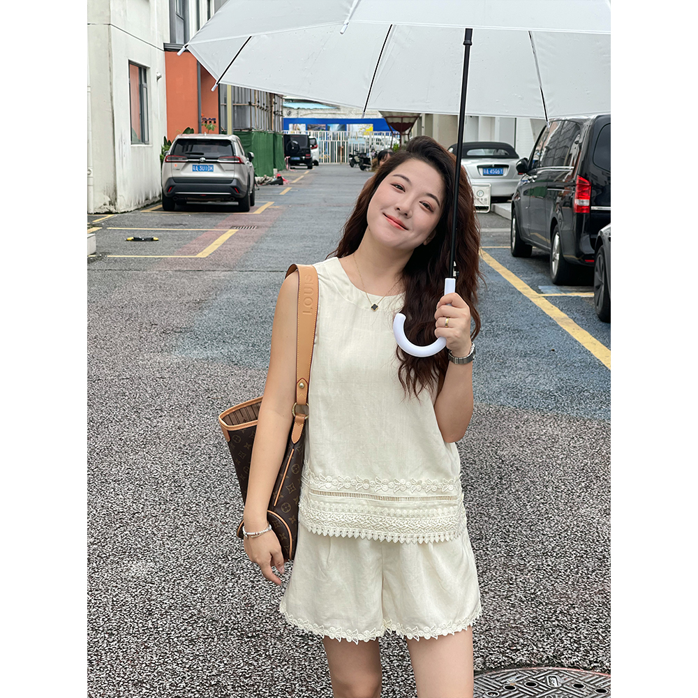  WenWen小个子2025高级感无袖背心上衣休闲花边短裤两件套4165