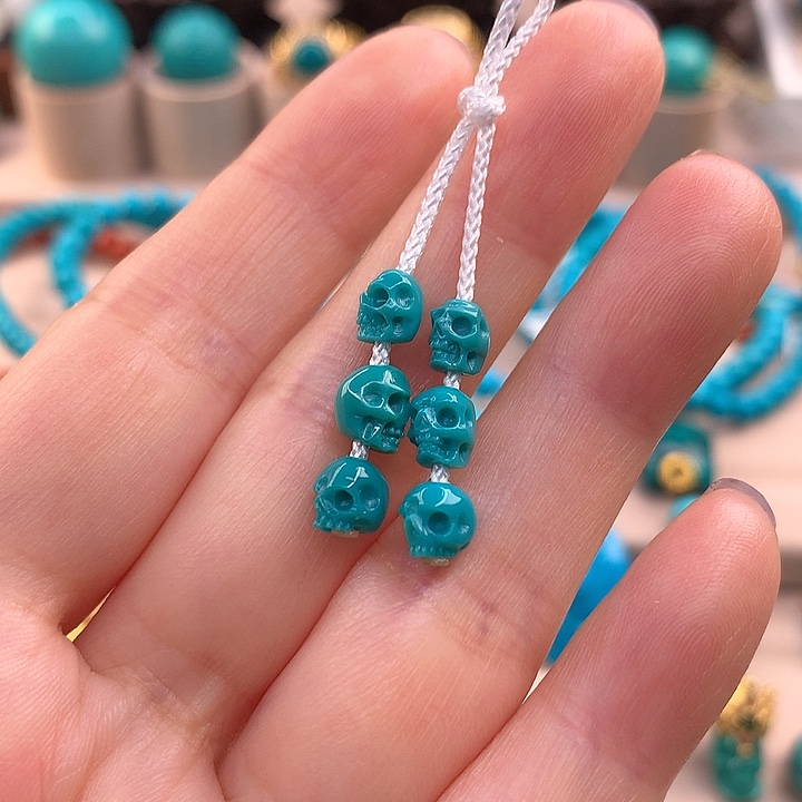 绿松石配饰未镶嵌