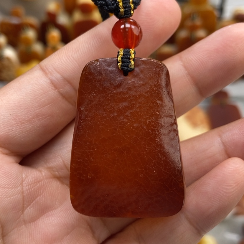 【闪购商品】琥珀颈饰未镶嵌