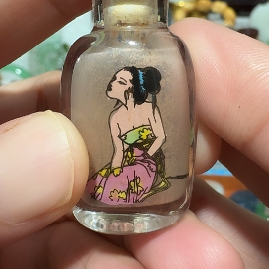 手工艺品琉璃器物之美手工制作