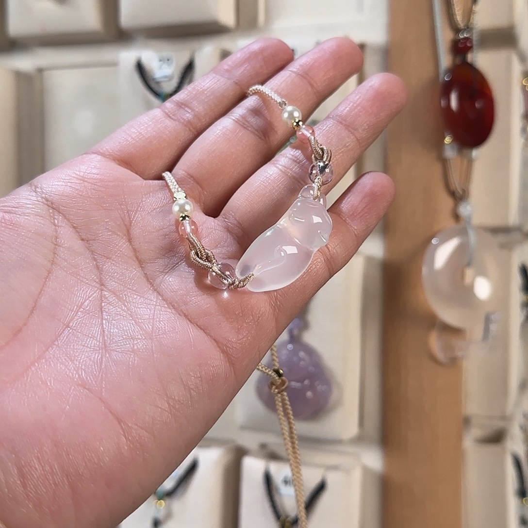 碎***觉玛瑙/玉髓未镶嵌颈饰