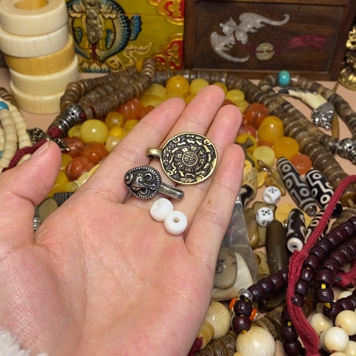 大***️檀香紫檀（小叶紫檀）