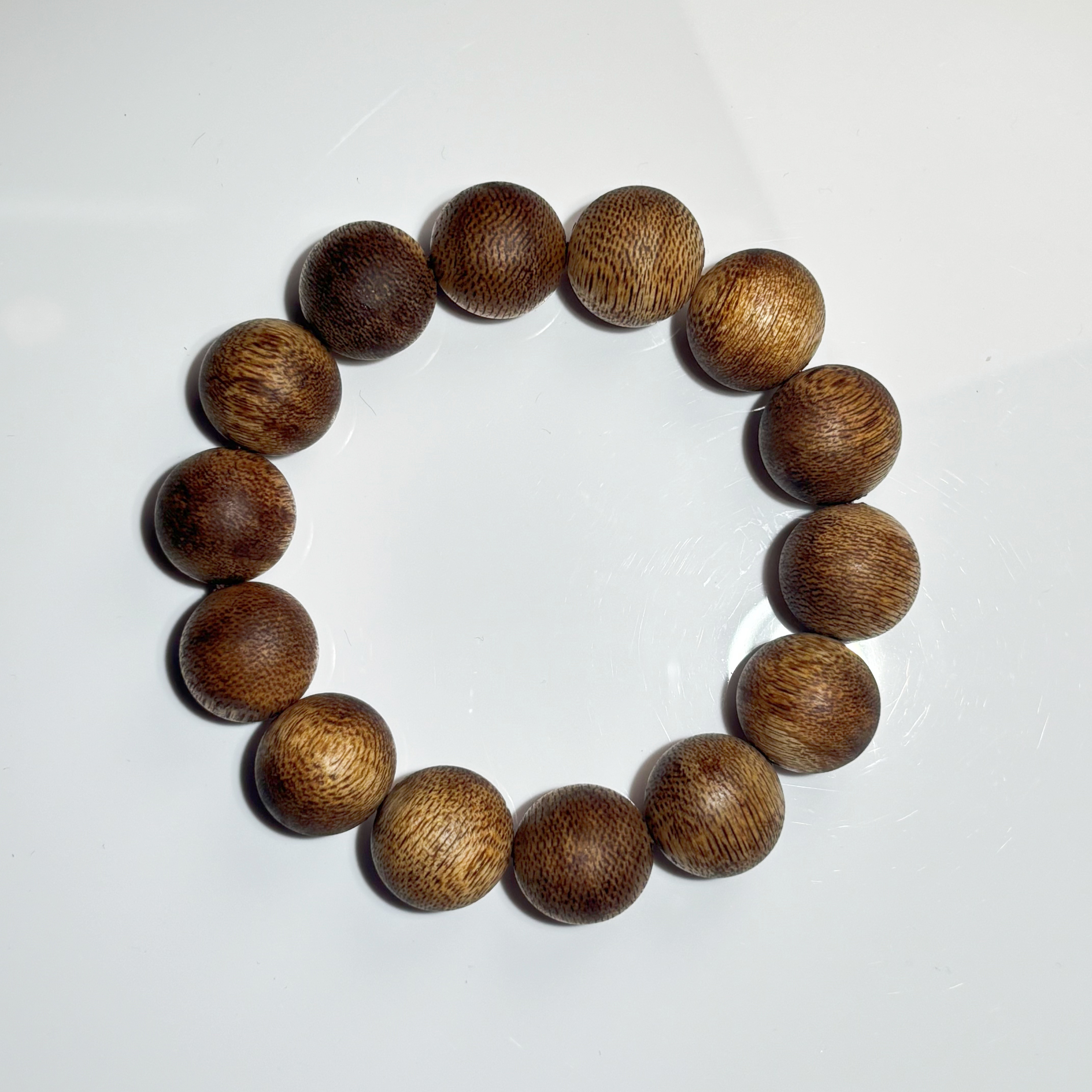 沉香DW008 沉香圆珠手串尺寸约16mm 多样性发一件