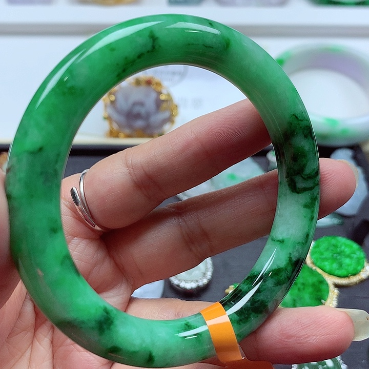 未镶嵌手镯翡翠翡翠