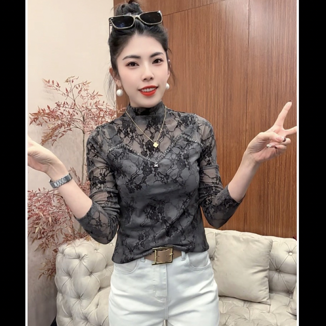 月月家，新款欧货气质蕾丝提花植绒重工订珠长袖半高领打底衫6201