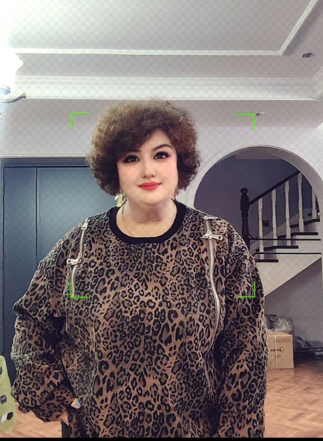 长袖豹纹常规耐磨女宽松型休闲风大码T恤