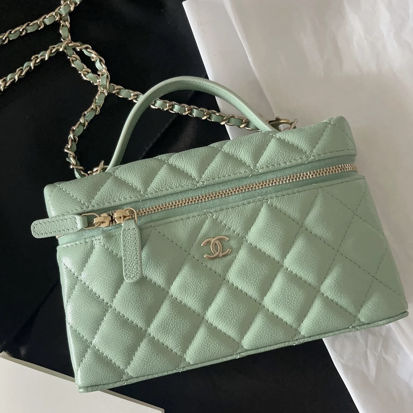 全新未使用 Chanel/香奈儿 蔚蓝/25C 薄荷绿 饭盒包