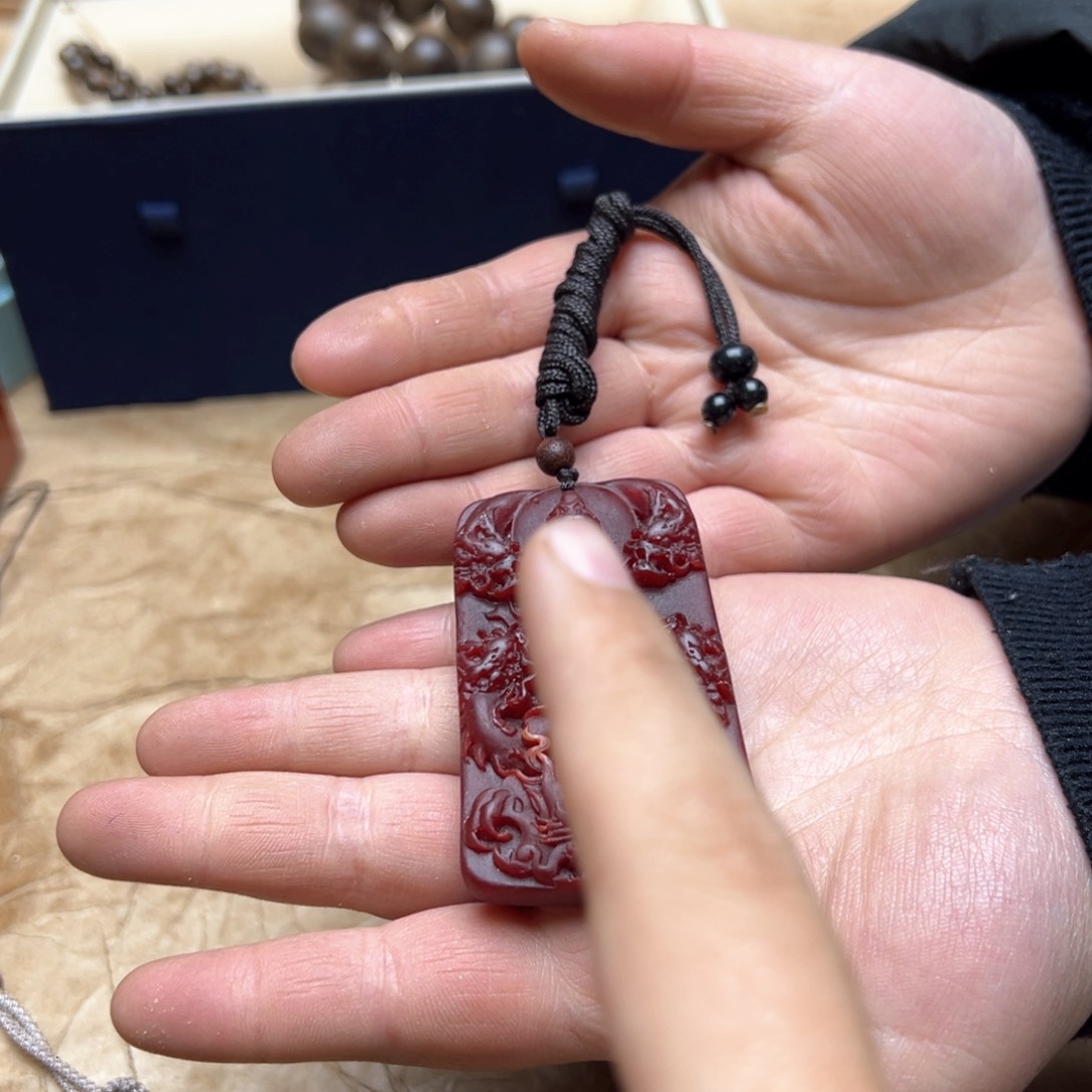 大叶紫檀（黑酸枝木类）