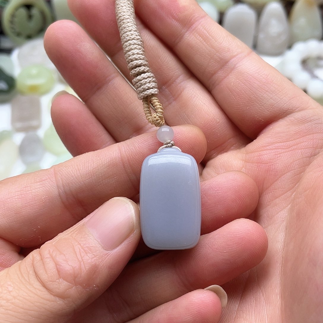 和田玉牌子吊坠未镶嵌旺*