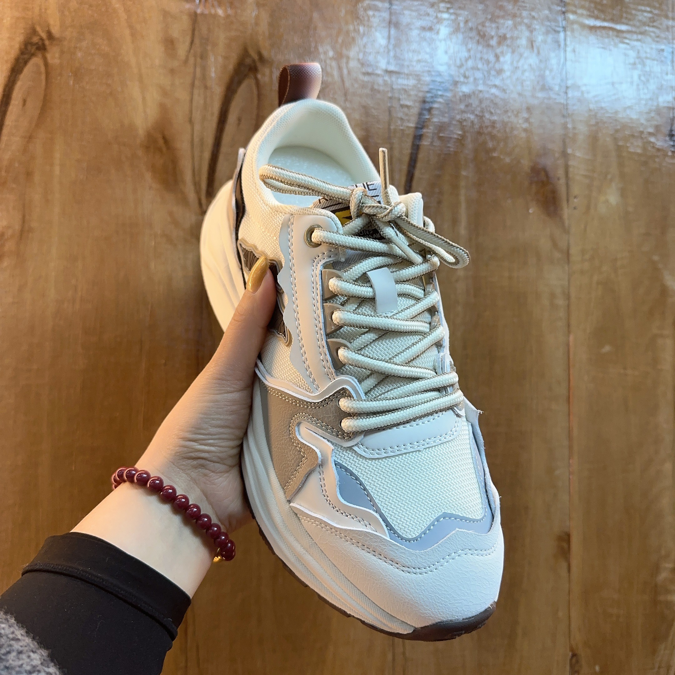 526新款时尚男士休闲鞋