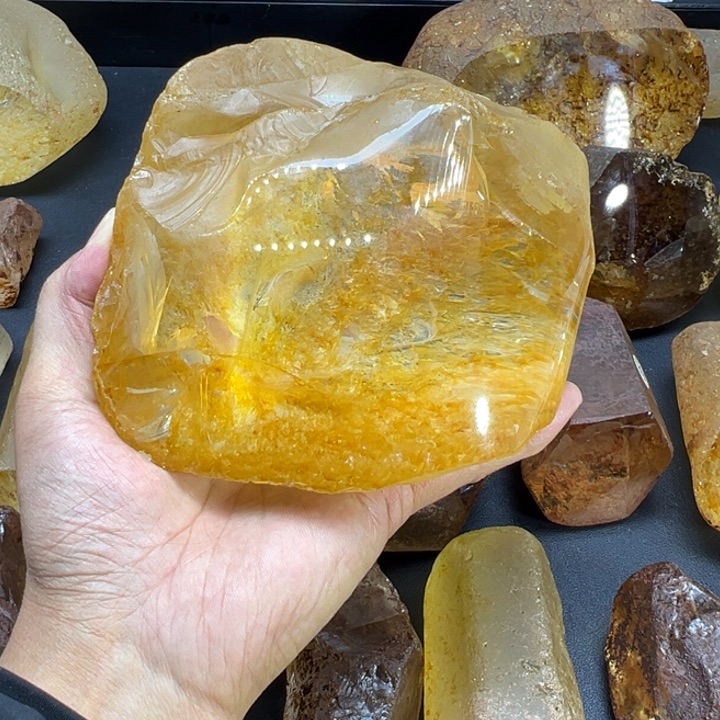 水晶大型摆件（非配饰）未镶嵌