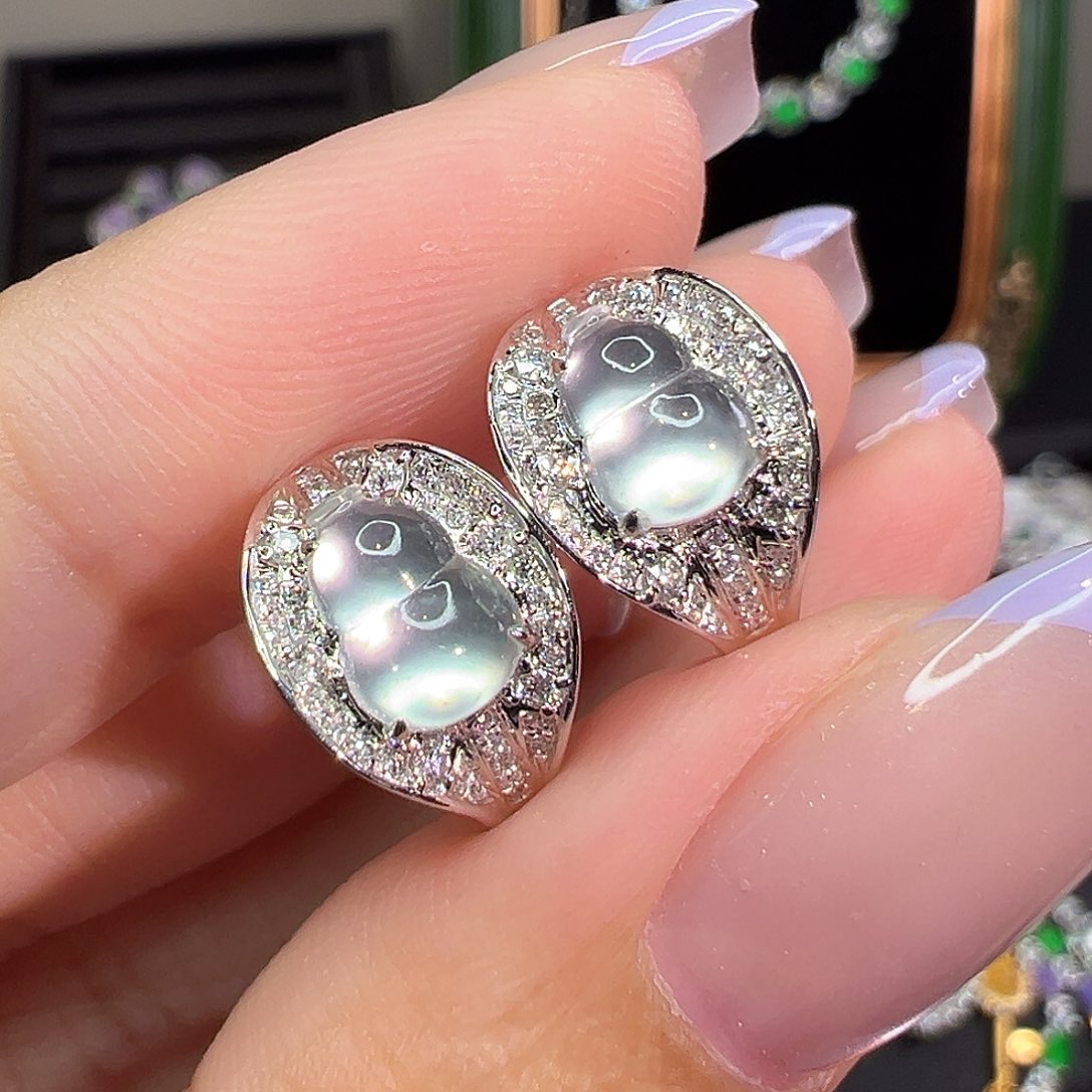 翡翠18K金镶嵌耳环翡翠