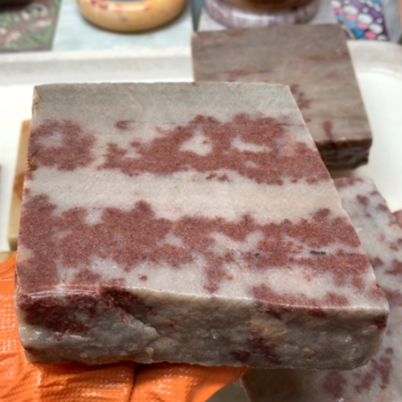 【闪购商品】未镶嵌手镯石英质玉绿底红草花4