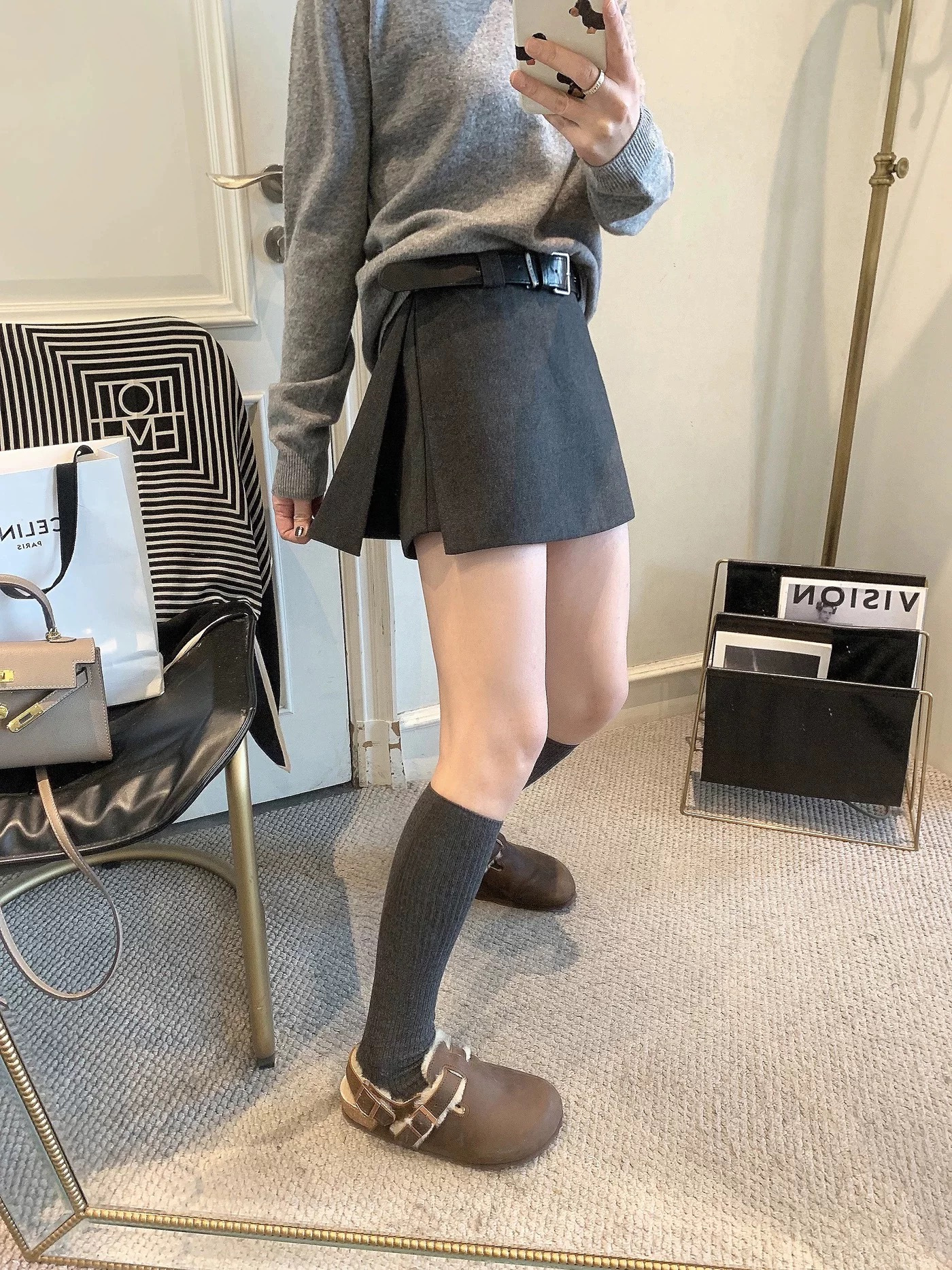 不规则裤裙设计显示A子半身裙