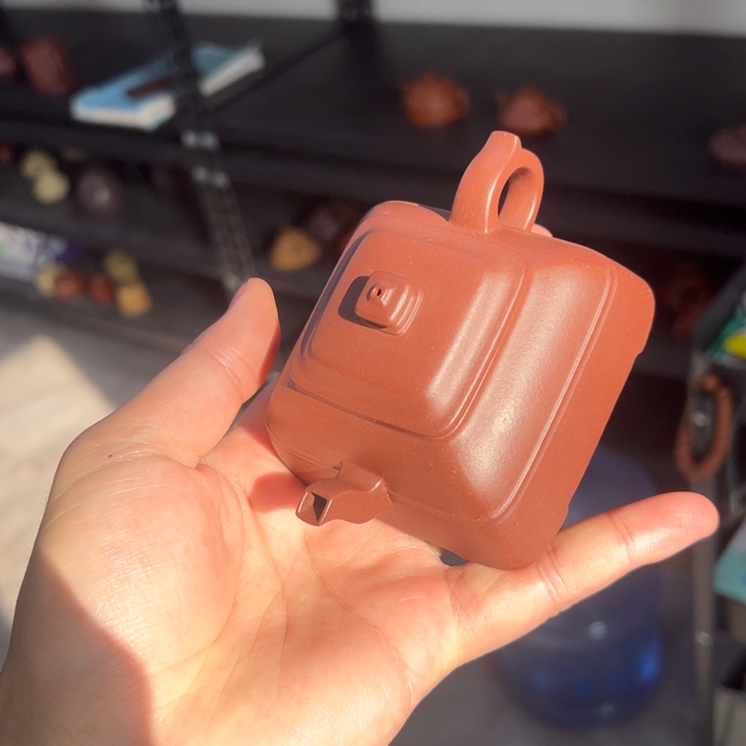 茶壶紫砂宜兴紫砂壶的制作微瑕