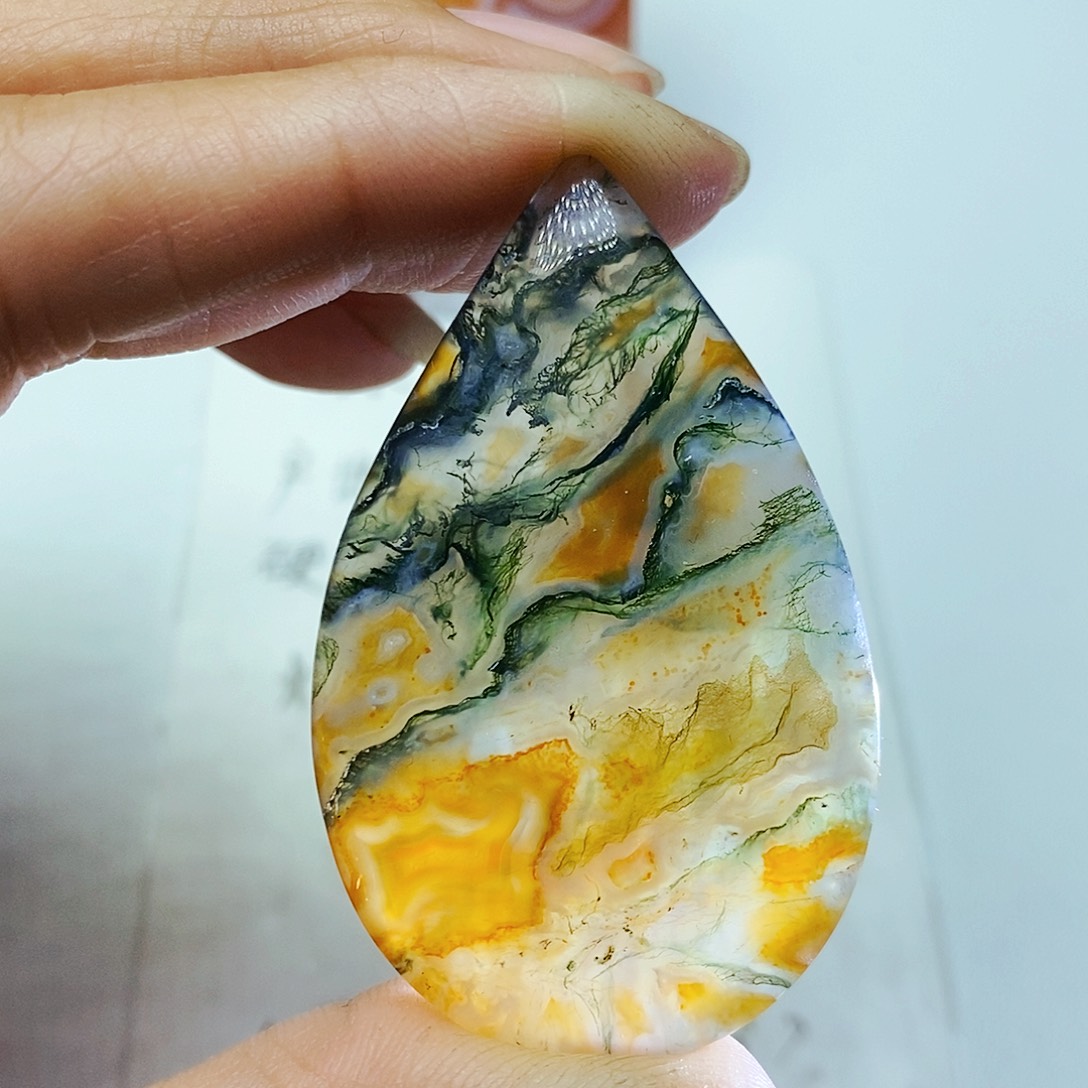 玛瑙/玉髓颈饰未镶嵌1****7