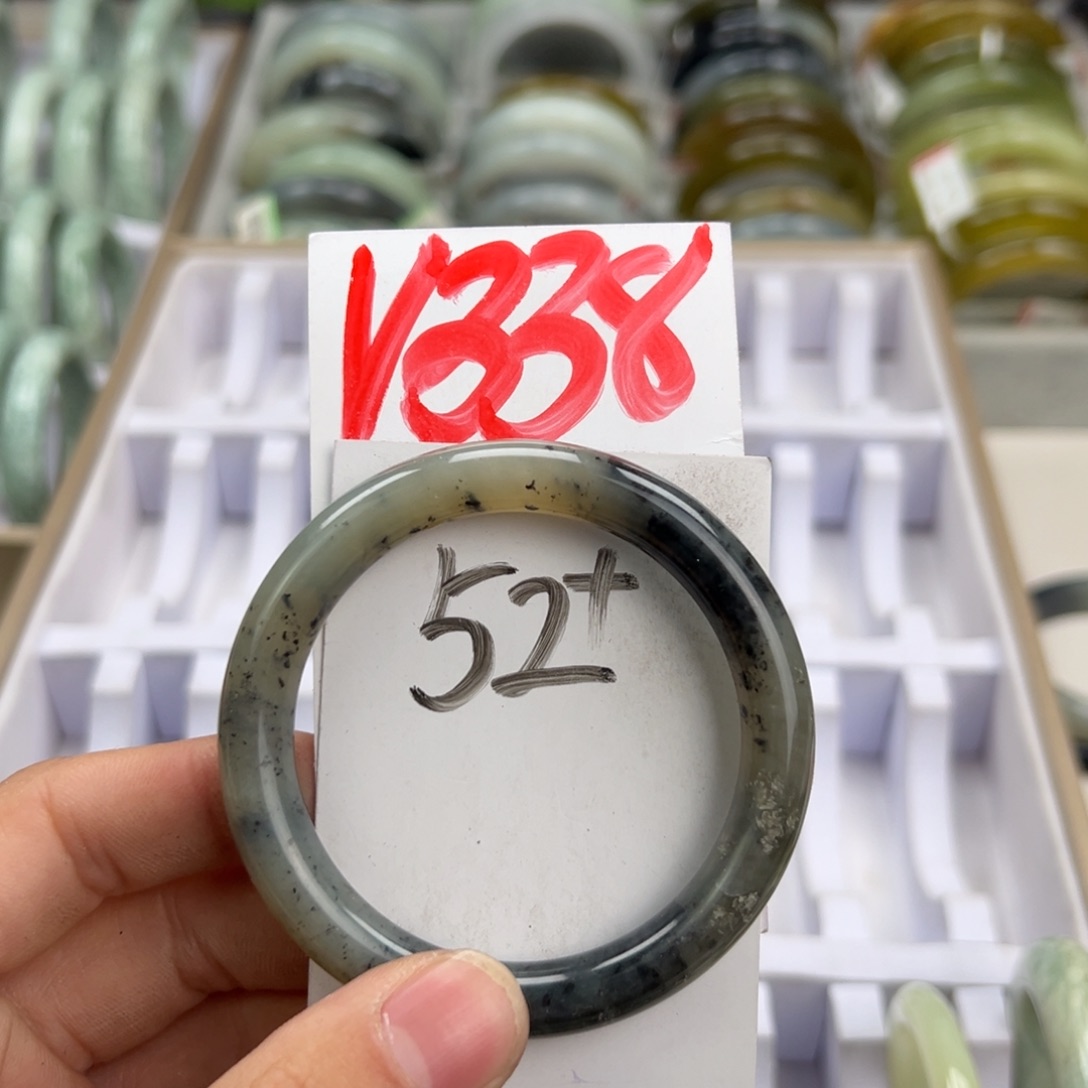 岫玉手镯未镶嵌天然岫玉微瑕