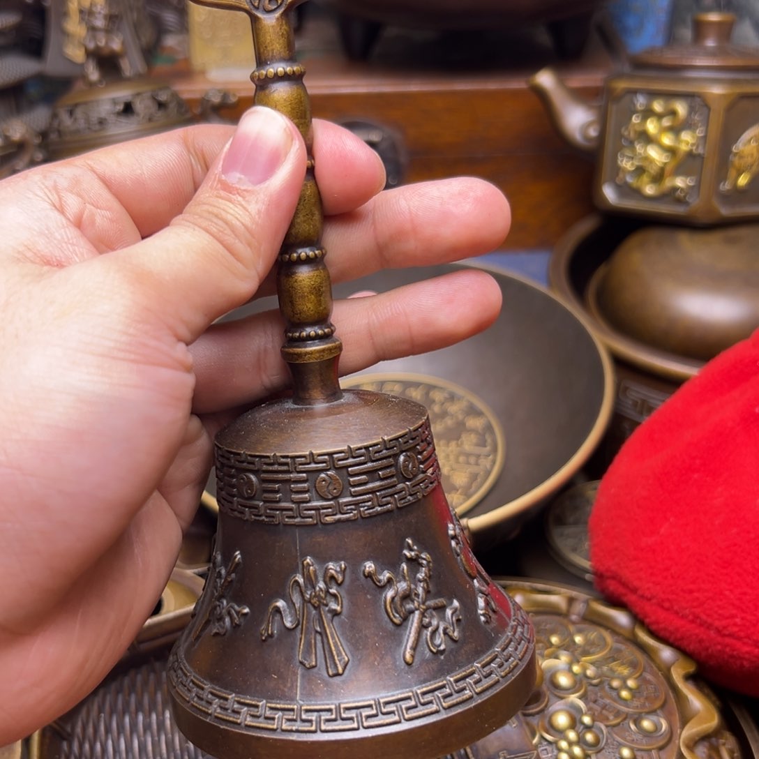 精美铜器，点击下单