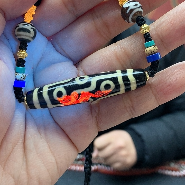 玛瑙/玉髓颈饰合金