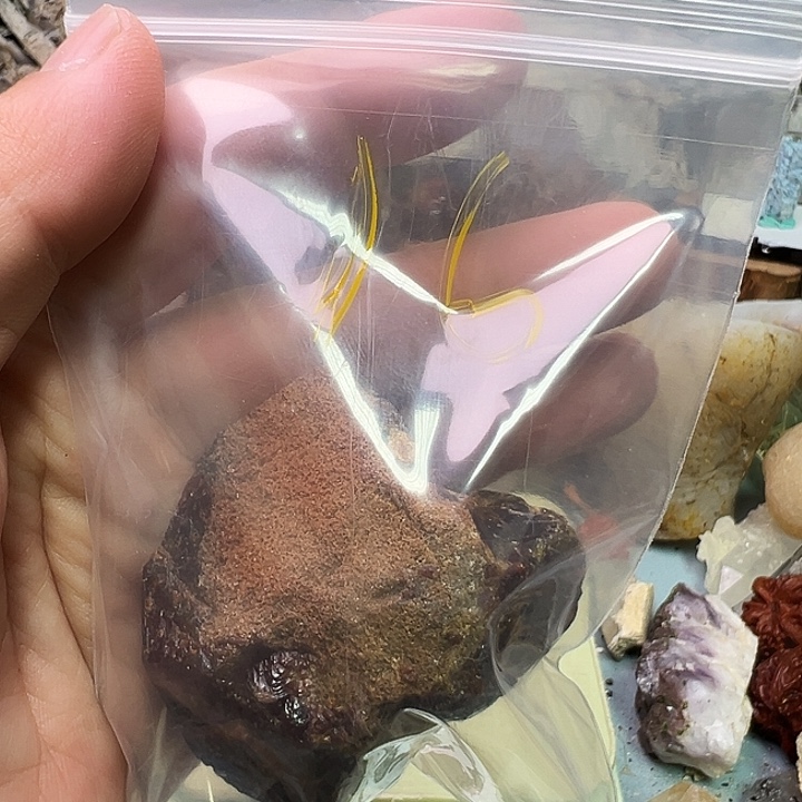 F***非水晶未镶嵌珠宝半成品