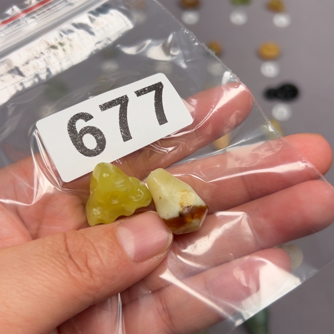 未镶嵌蛇纹石玉颈饰寂微瑕不退不换