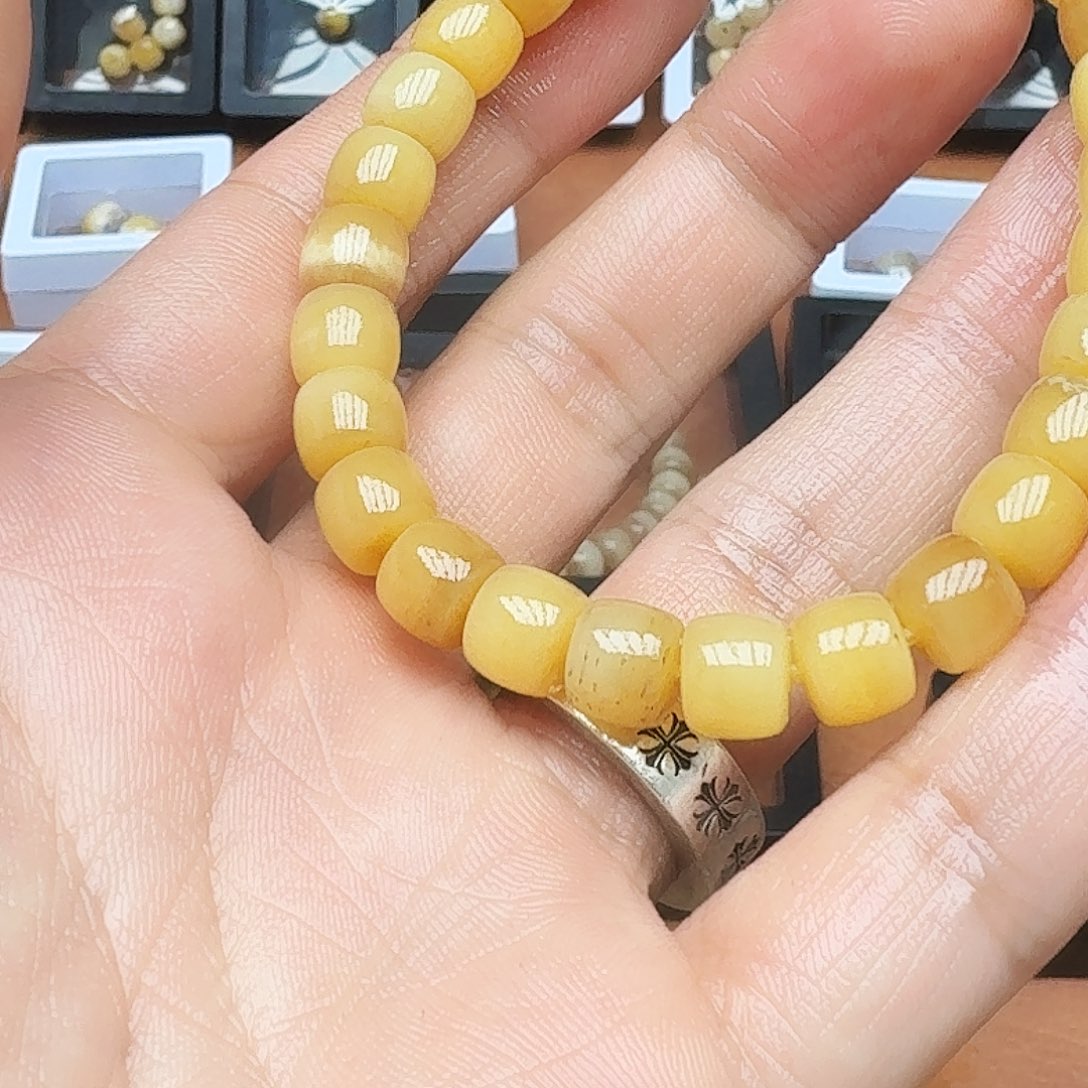 太***起大理石磁石 8✖️7直射鸡油黄手串