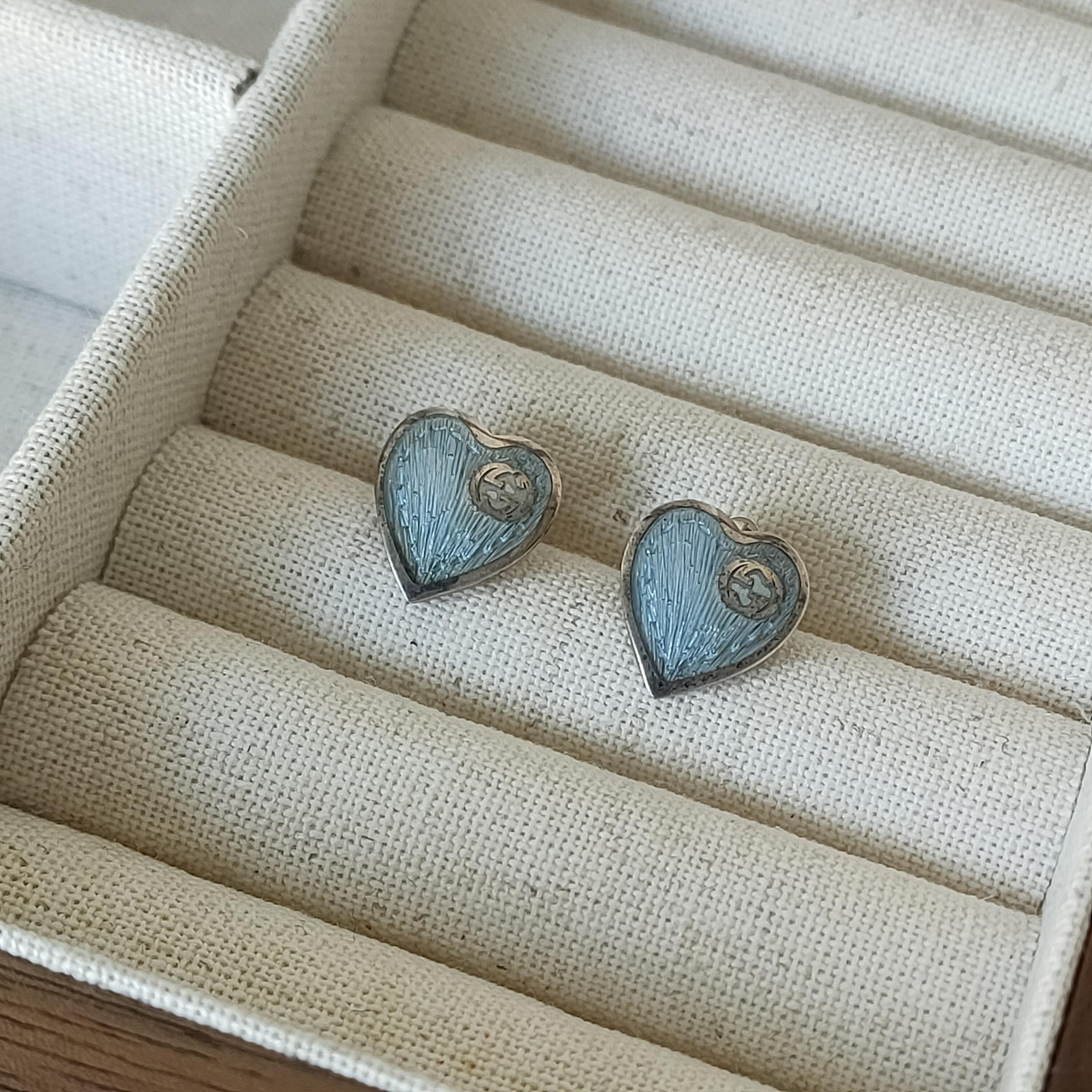 95新 GUCCI/古驰 Azul-  925银天蓝色拉丝珐琅爱心耳钉39554
