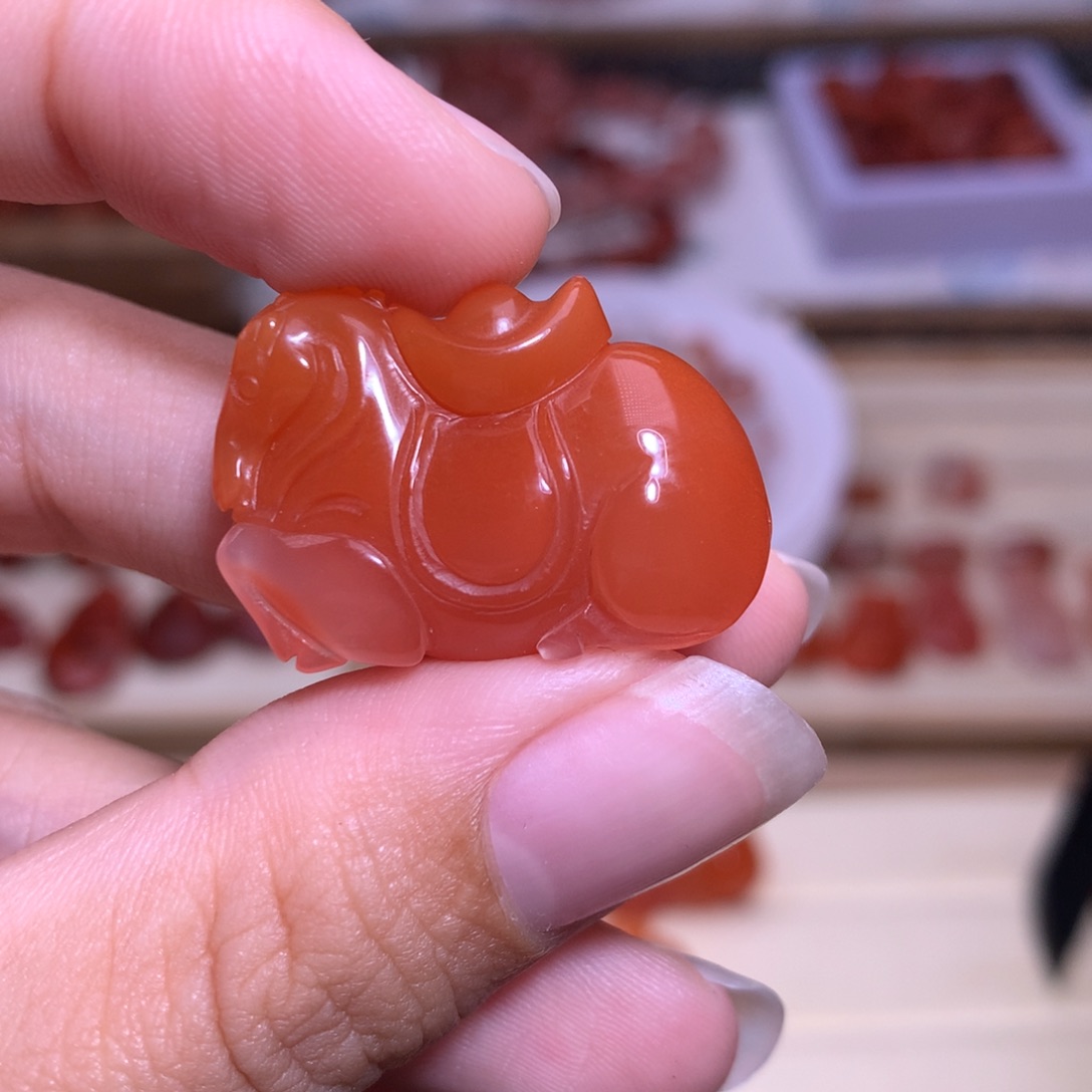 魔***子南红玛瑙未镶嵌珠宝半成品唐马2 不退不换