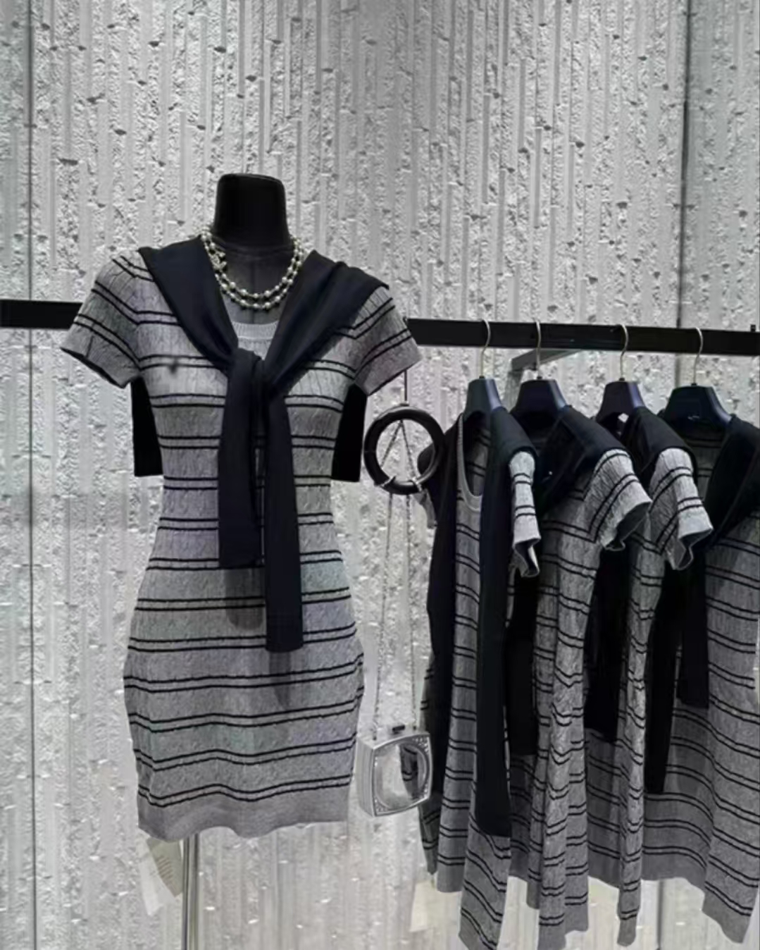 新款夏季辣妹女装（孤品）