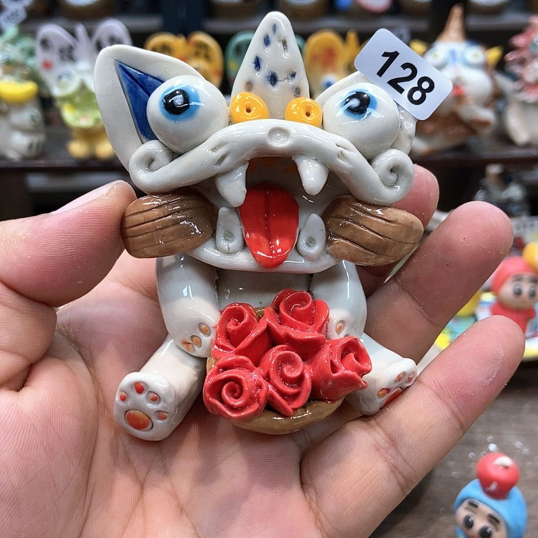 摆件直播间手工抽象陶瓷摆件128
