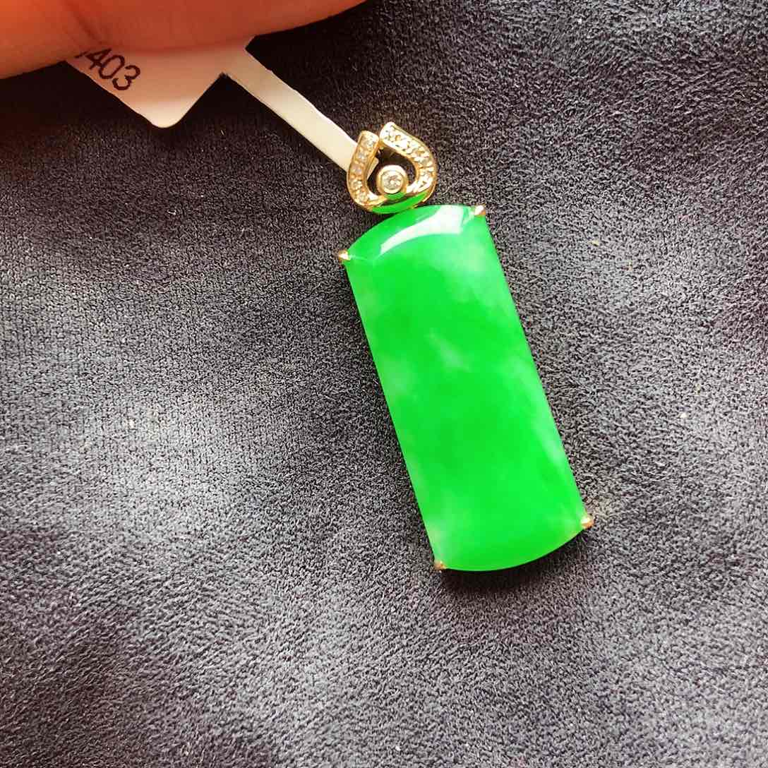 翡翠颈饰18K金镶嵌上新