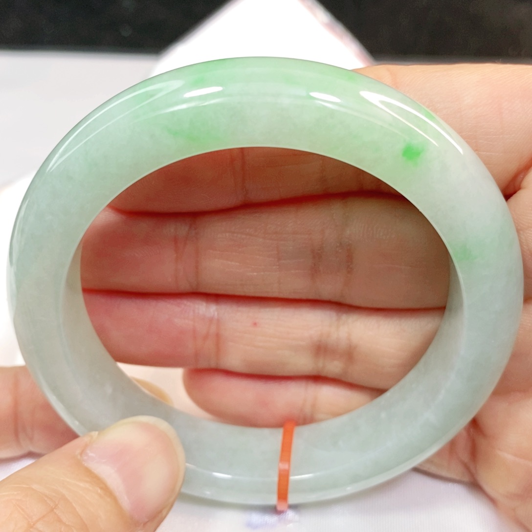 翡翠手镯未镶嵌54.5圈口正圈