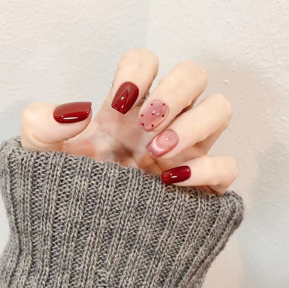 车厘子波点 指玥坊纯手工穿戴甲制作 显白白搭