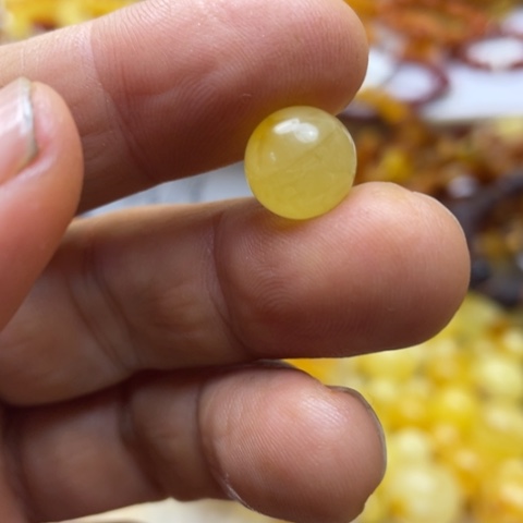 手串蜜蜡未镶嵌吊坠