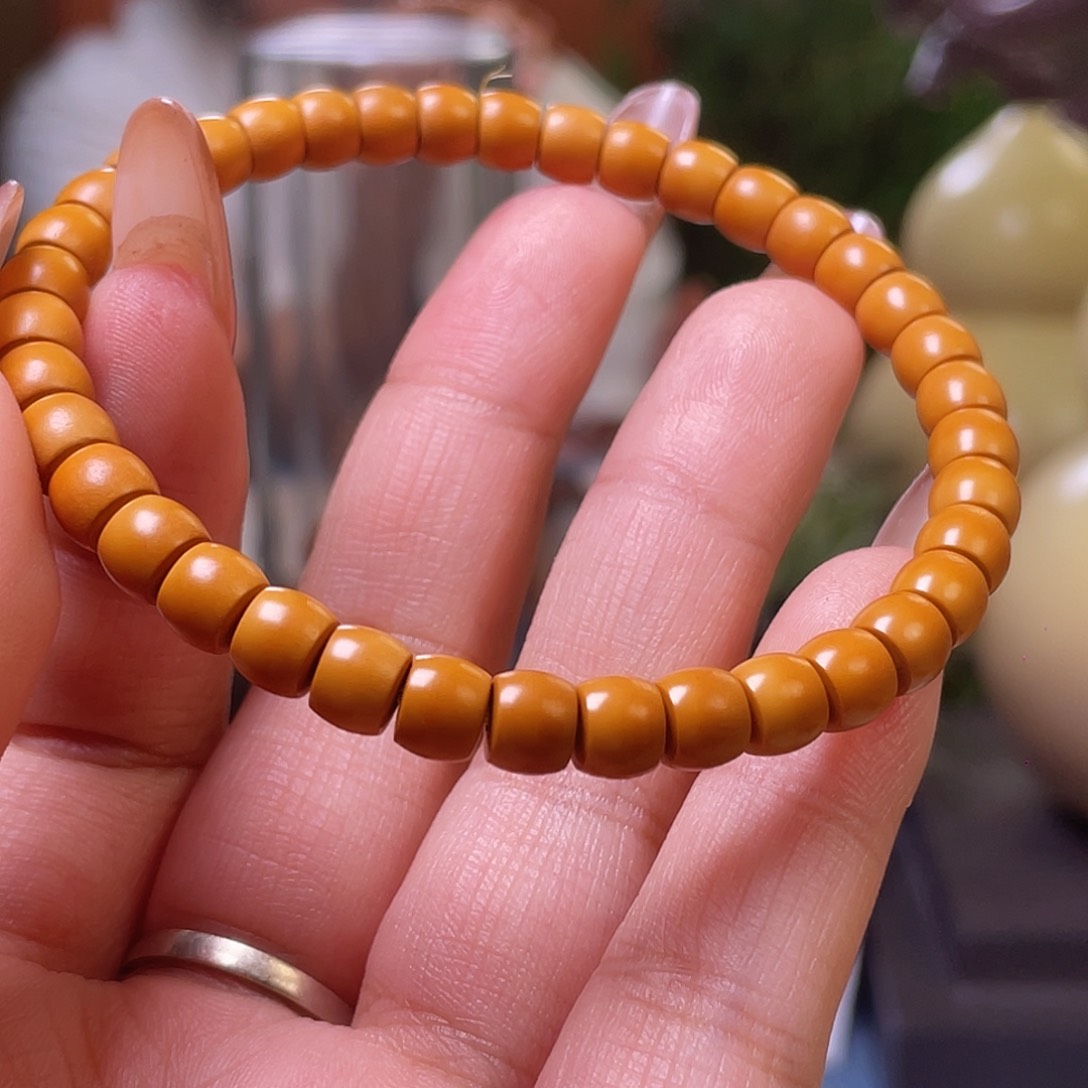 橄榄核手串64mm核尖单圈手串