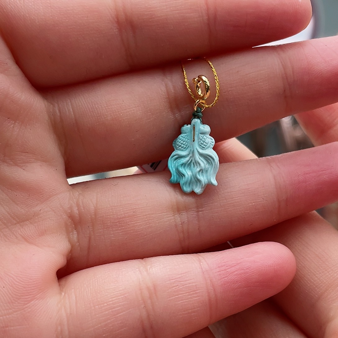 绿松石颈饰未镶嵌