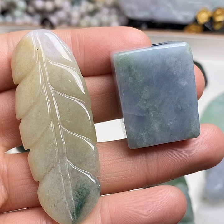 翡翠未镶嵌颈饰天然翡翠17