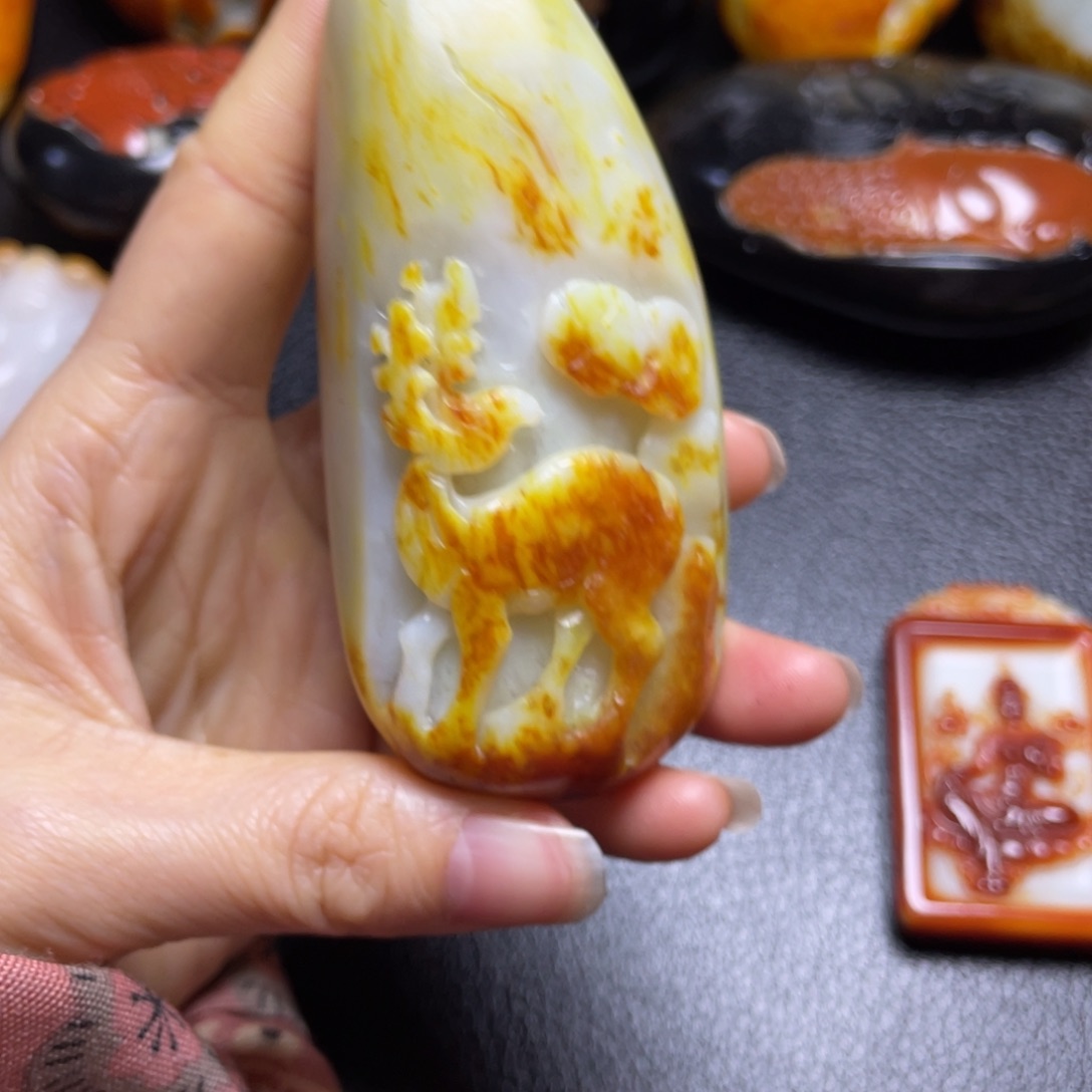 宁***远和田玉未镶嵌颈饰